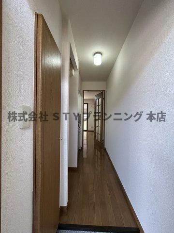 仲介手数料０円！アンプルールフェールVertの内装