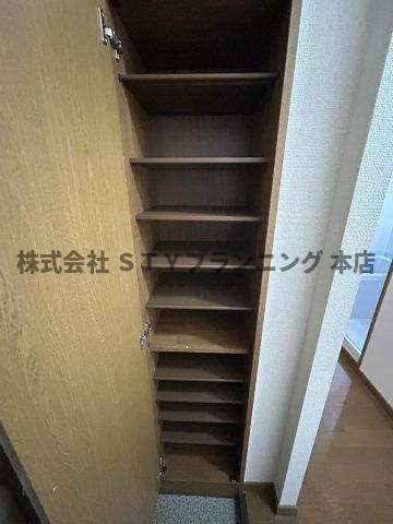 仲介手数料０円！アンプルールフェールVertの収納