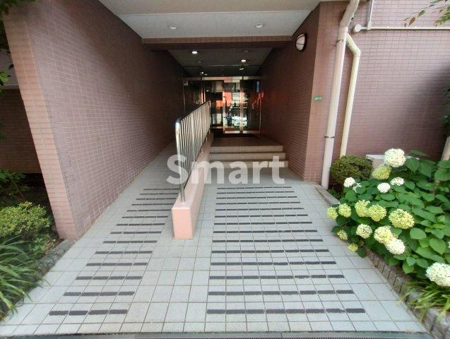 【エントランス】 | ファミール中野