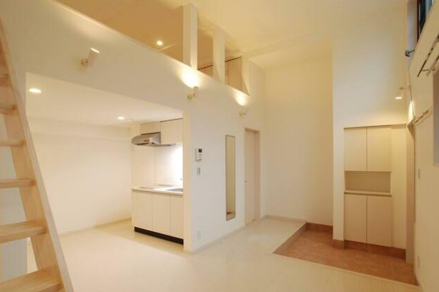 カルティエラタン三軒茶屋の居間・リビング