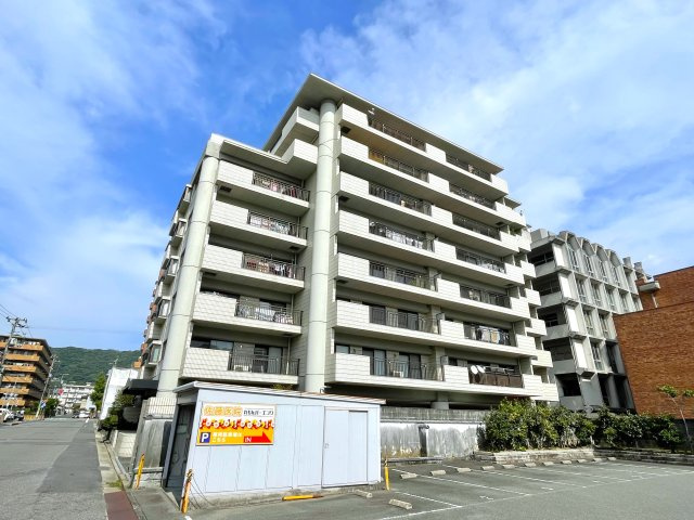 バルミー弥生の外観