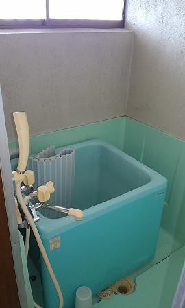 コーポ戸部の浴室|換気窓がうれしい浴室