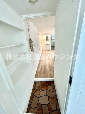 都島中通1丁目テラスハウスの玄関