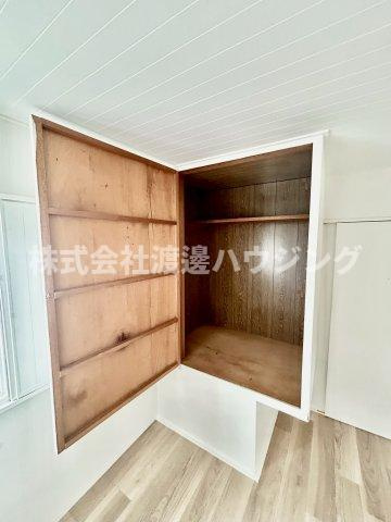 都島中通1丁目テラスハウスの収納