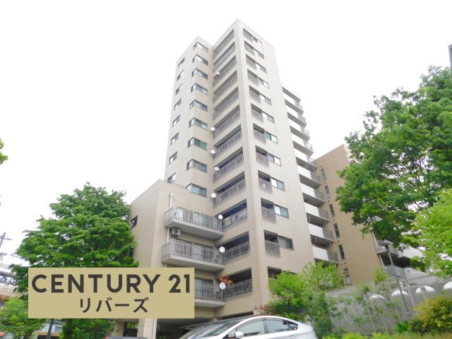 名古屋市瑞穂区山下通５丁目の中古マンションの外観|内覧希望の方はお気軽にお問い合わせください♪　地下鉄名城線「瑞穂運動場東」駅徒歩４分♪　フルリフォーム物件！　高層階！眺望・陽当り良好♪　両面バルコニー！　ワイドリビング１８．０帖♪