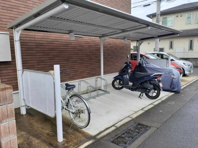【その他共用部分】 | ヴィラ・アンジュⅠ | 駐輪場です