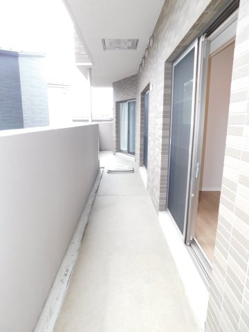 名古屋市瑞穂区彌富町字紅葉園の中古マンションのバルコニー|◇トイレ◇　　トイレ新品交換　収納完備！　（新規リノベーション済）