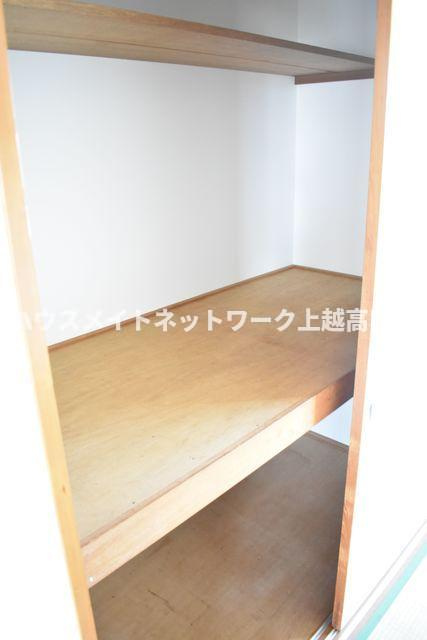 ウイングヒルズＡ棟の収納|押入れ