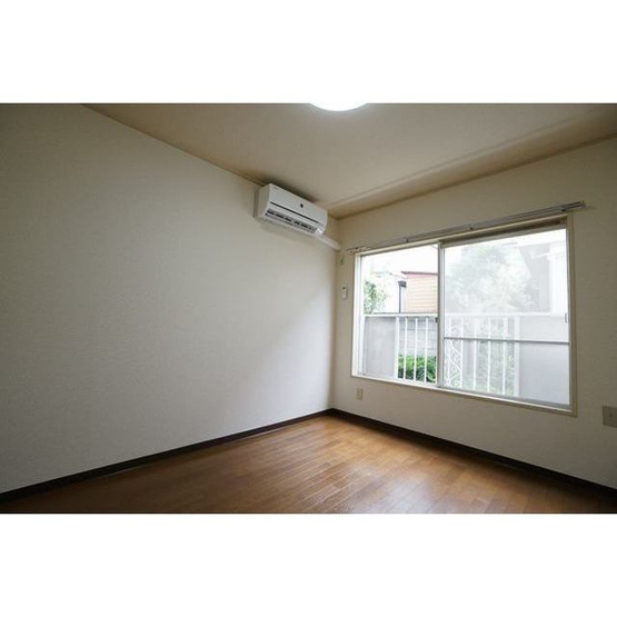 【居間・リビング】 | ケー・アトール | 別部屋の写真