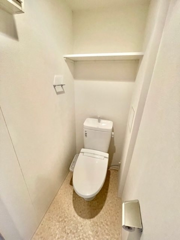 新品家具付きマンション小島7(KaGood東京)のトイレ
