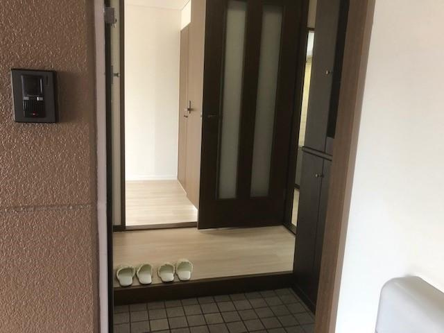 エルナード南川の玄関|玄関