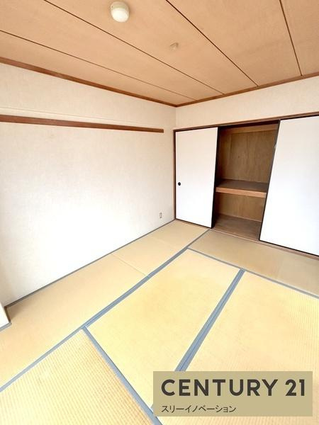 コスモ蓮井の和室