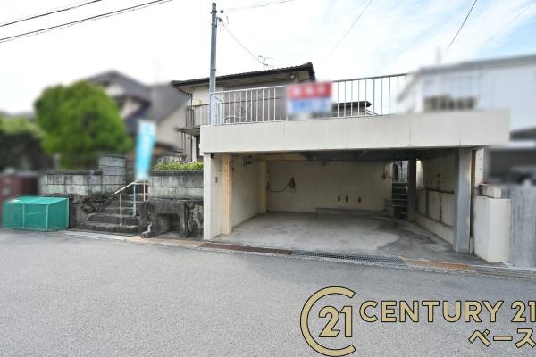 北葛城郡上牧町桜ケ丘１丁目　一戸建の駐車場|■現地撮影写真■こちらは現地駐車スペースです！
