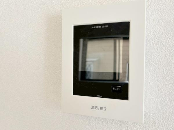 横浜市栄区長倉町の中古一戸建の内装