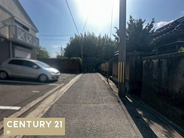 和歌山市宇須2丁目　土地の前面道路含む現地写真