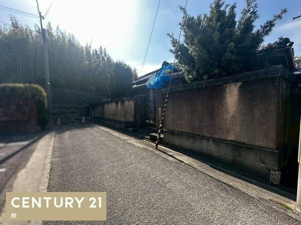 和歌山市宇須2丁目　土地の前面道路含む現地写真
