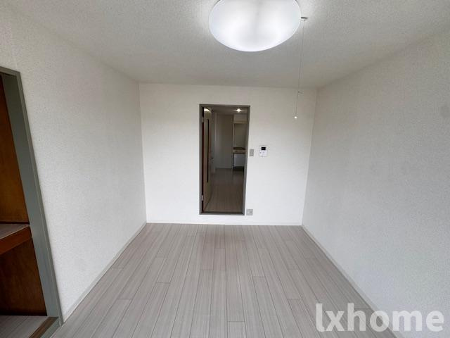 中村10番館の寝室|落ち着いて過ごせるお部屋なので、寝室にいかがでしょうか