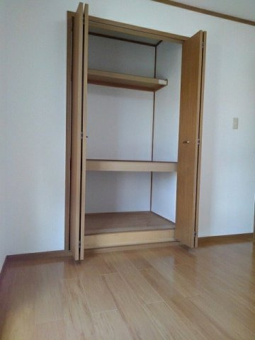 エテルネルソレイユＡの収納