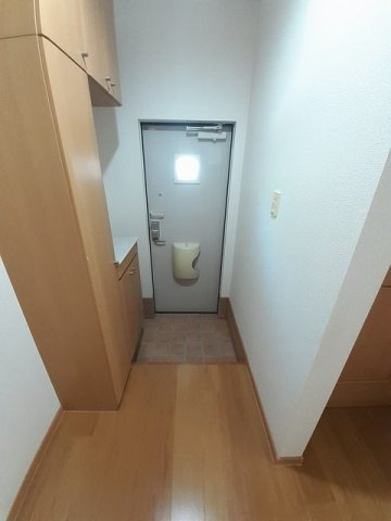 ジェネシス　Ⅱの玄関