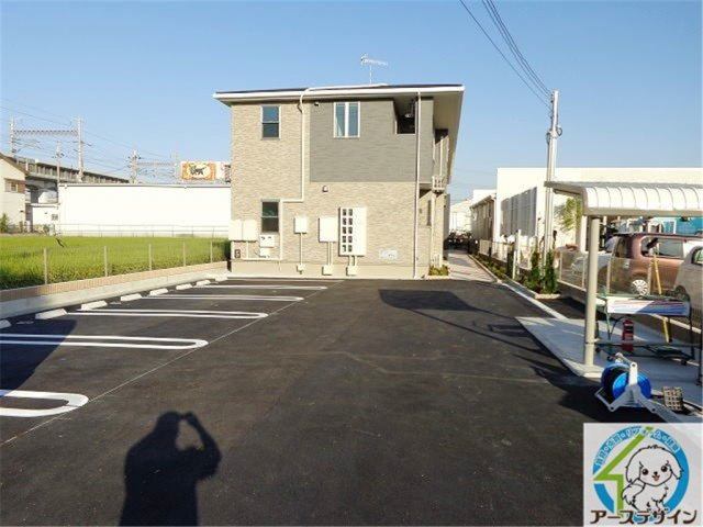 プランドール藤が丘の駐車場