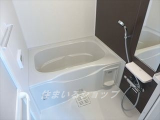 広島市安佐北区上深川町のアパートの浴室|追い焚き・浴室暖房乾燥機あり