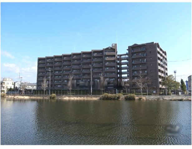 グリーンコーポ園田の外観