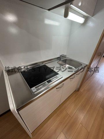 仲介手数料０円！ル・レーヴ向山IIのキッチン