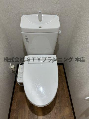 仲介手数料０円！ル・レーヴ向山IIのトイレ