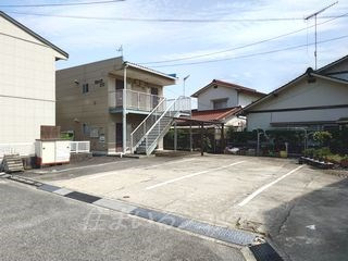 シティハイツ２１０の駐車場