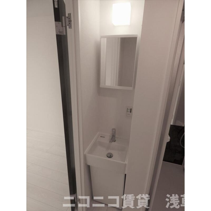 グランクオール小岩の洗面所