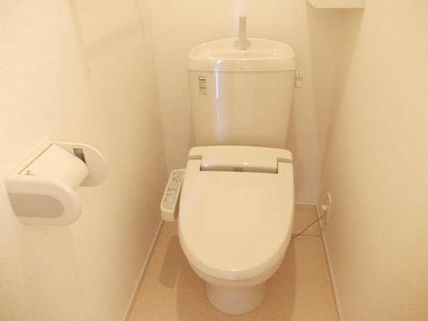 【トイレ】 | ボニート・ショコラⅠ | シンプルで使いやすいトイレです