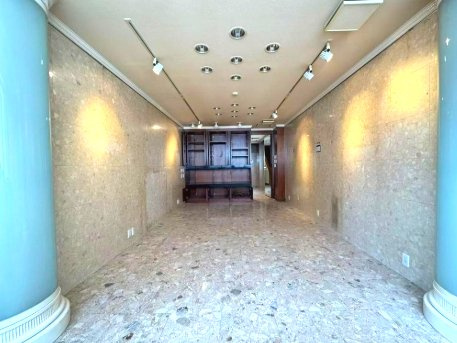 足代２丁目住宅付店舗戸建の内装