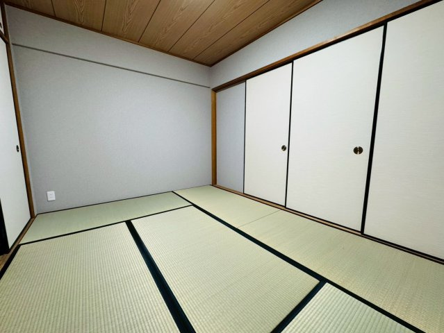 サンシティ桂坂ロイヤル参番館