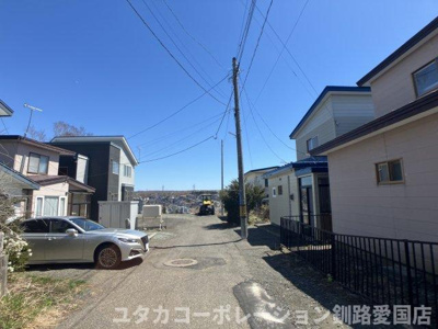【前面道路含む現地写真】 | 緑ケ岡6丁目42-61売家