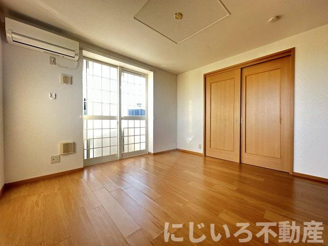 デュエルミサキⅢAの居間・リビング
