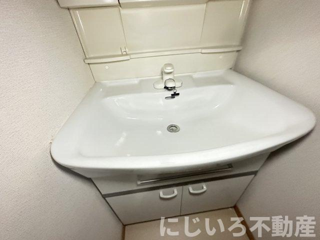 デュエルミサキⅢAの洗面所