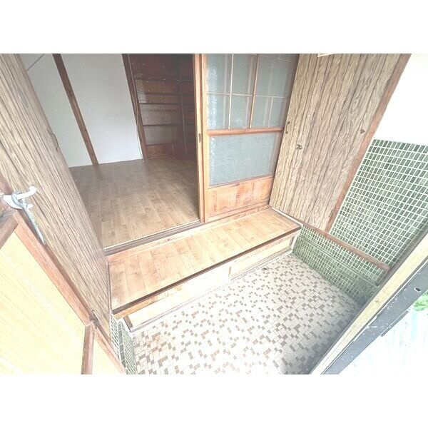 常滑市小林町戸建ての玄関