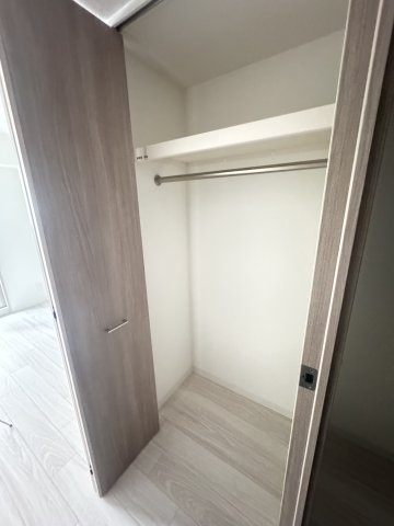 プレサンス神戸水木通ルミエスの収納