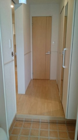 ボヌール　Ａの玄関