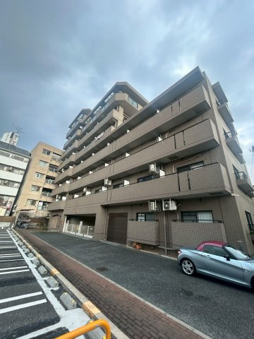 キャッスルプラザ甲子園の外観