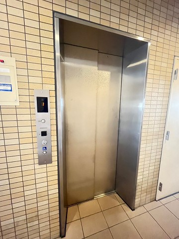 Grande甲子園口の外観