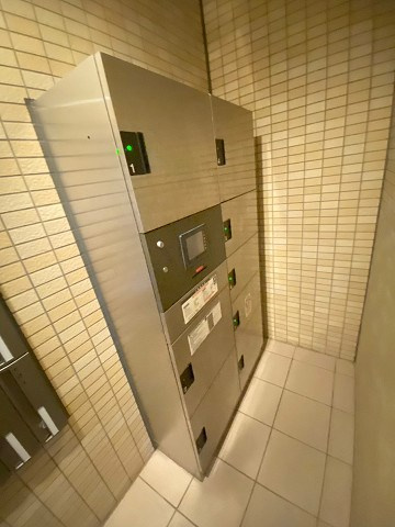 Grande甲子園口のその他共用部分|便利な宅配ボックス完備♪