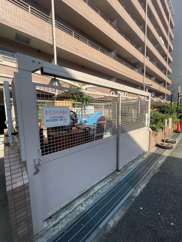 神戸市兵庫区西上橘通１丁目の賃貸マンションの外観