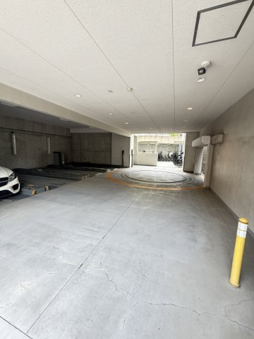 神戸市中央区下山手通６丁目の賃貸マンションの駐車場