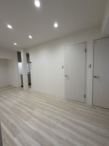 船大工町テラスハウスの洋室