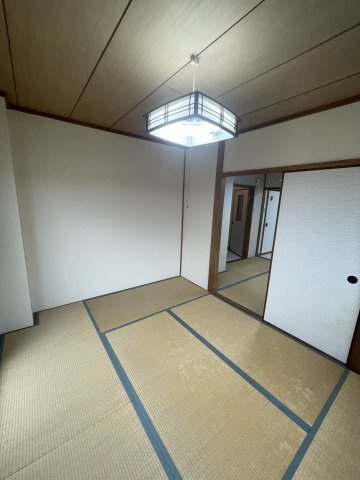 コーポヤマモトの和室