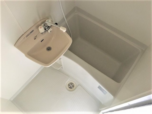 レオパレスＫ＆Ｈの浴室|お風呂で日々の疲れを落としましょう