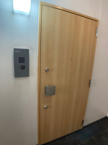 プレスタイル住吉の玄関