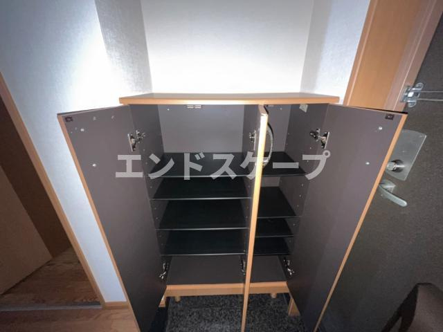 ヒーリングカーサＡの収納|下駄箱
高崎、前橋のお部屋探しはエンドスケープまで！お客様の理想お聞かせ下さい♪
