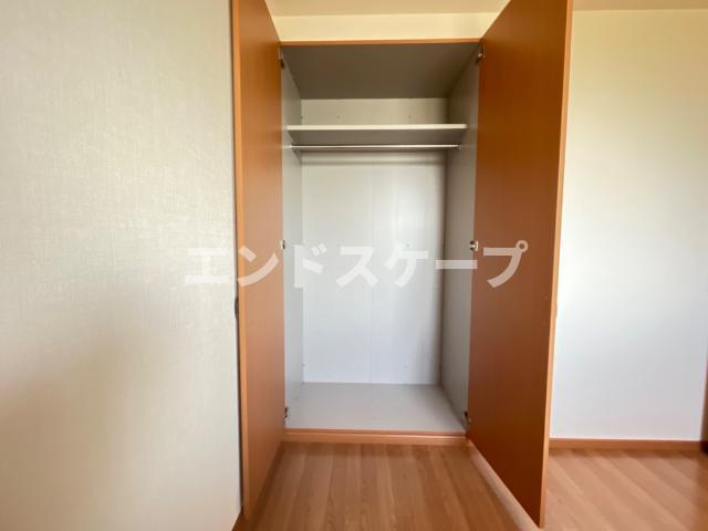 ヒーリングカーサＡの収納|クローゼット
高崎、前橋のお部屋探しはエンドスケープまで！お客様の理想お聞かせ下さい♪